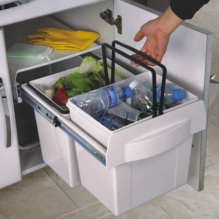 X2 diện tích cho căn bếp nhỏ nhờ 5+ mẹo cực hay 15 Thùng rác âm tủ thông minh Taura