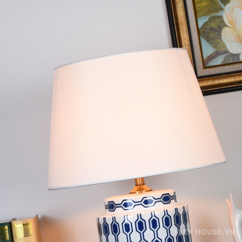 Đèn bàn gốm sứ decor hình trụ họa tiết tinh tế TD077 7