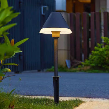 Đèn trang trí sân vườn chao nón hiện đại AF1464