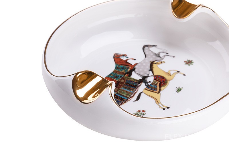 Gạt tàn cigar bằng sứ trang trí ngựa thổ cẩm CGL4908 6