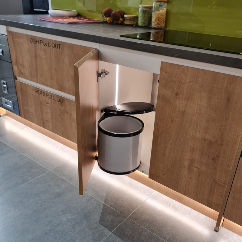 Thùng rác cao cấp Viola Hafele 502.24.003