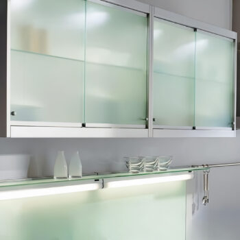 Phụ kiện cửa trượt tủ kính 25IFG Hafele 402.32.032