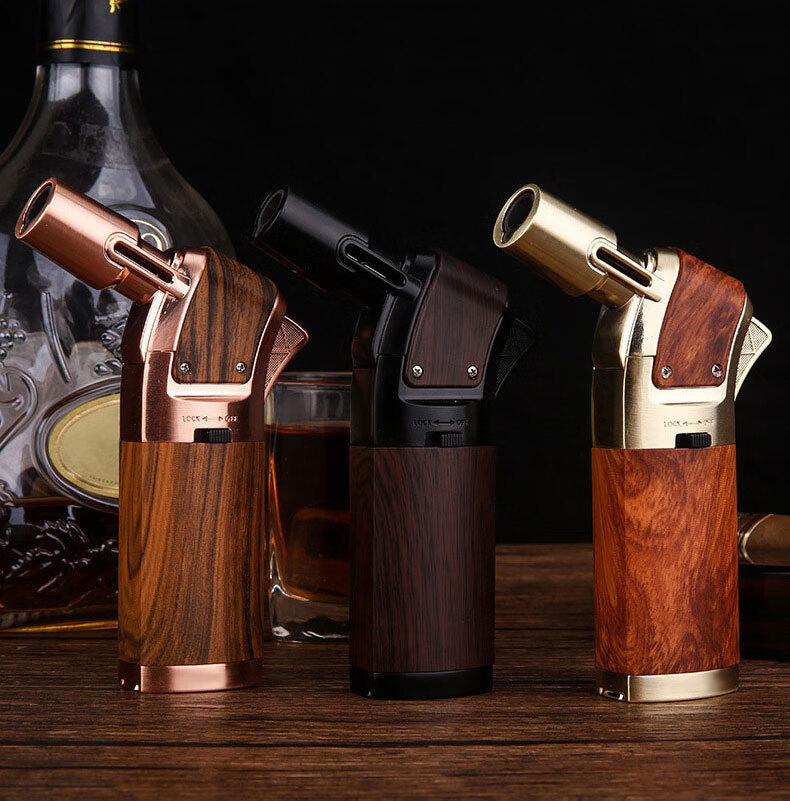 Bật lửa cigar thân gỗ đào cổ điển