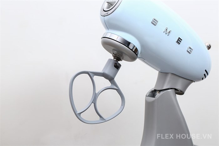 Máy trộn đa năng Smeg SMF02PBEU 535.43.608 5