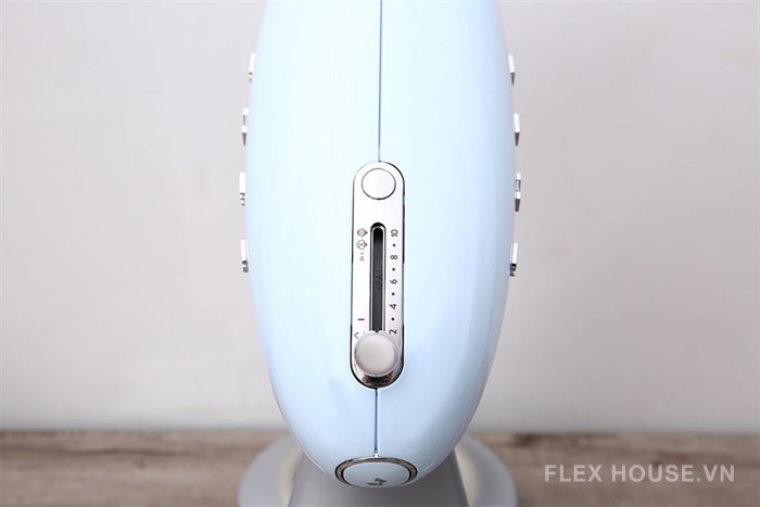 Máy trộn đa năng Smeg SMF02PBEU 535.43.608 18