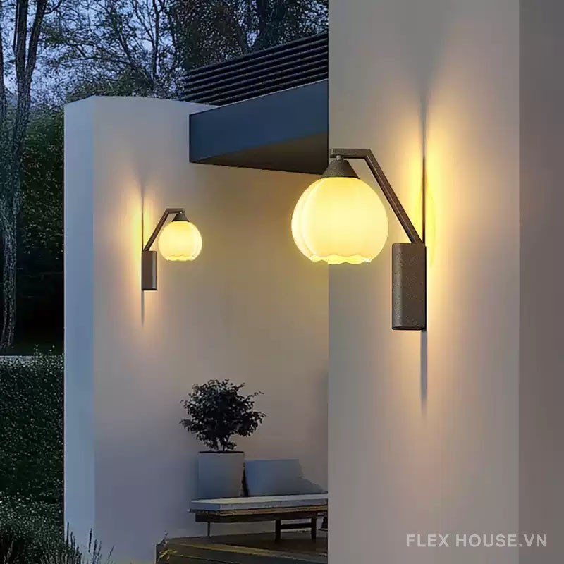Đèn trang trí ngoài trời đẹp, gắn tường