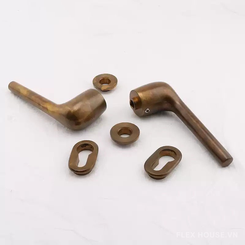 Khóa cửa tay gạt dáng thon bằng đồng OVLI692 7