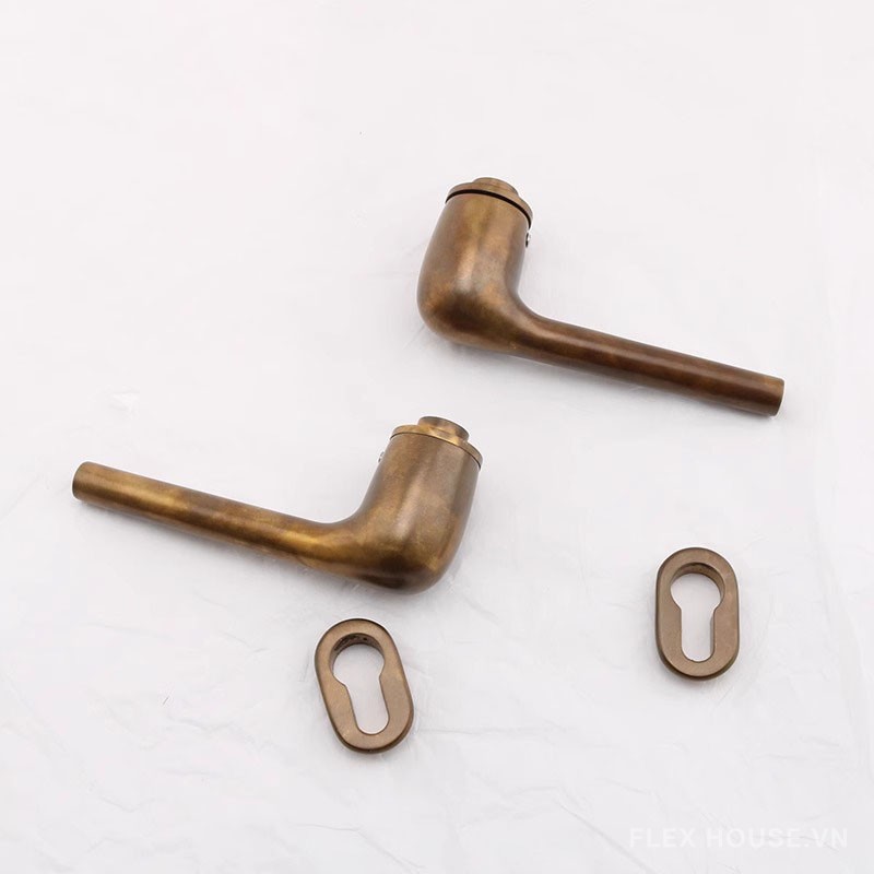 Khóa cửa tay gạt dáng thon bằng đồng OVLI692 8