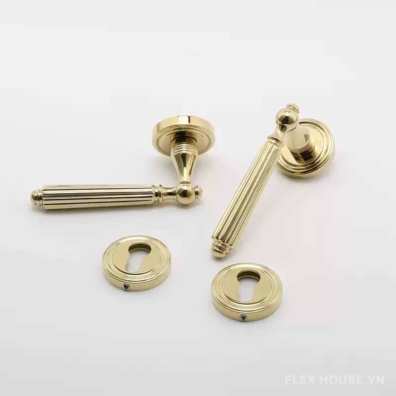 Khóa cửa tay gạt vân sọc bằng đồng kiểu Ý OVLI569 11