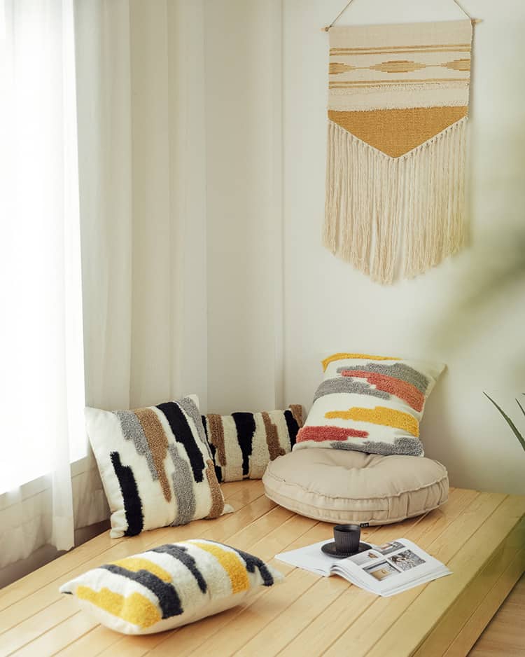 5 dấu hiệu báo động thay gối tựa lưng sofa ngay 7 Vỏ gối tựa lưng sofa chần bông đa sắc đẹp mắt