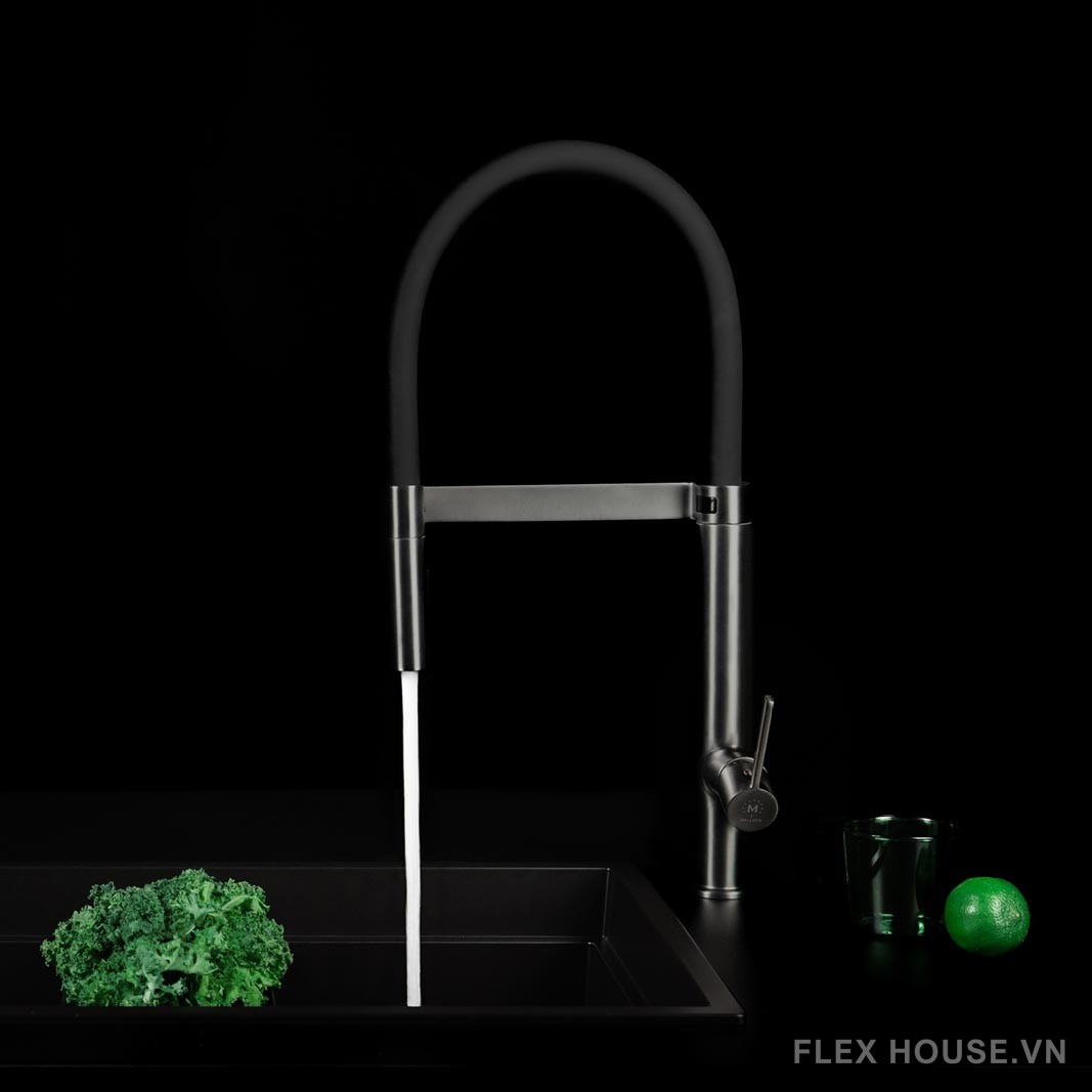 Vòi nước nóng lạnh Malloca có cảm biến K586SBS 8