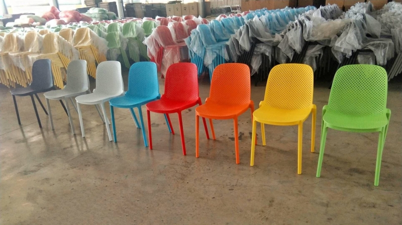 Ghế nhựa tựa lưng trang trí ngoài trời ST3016
