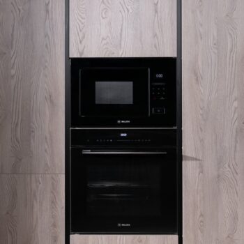 Lò vi sóng âm tủ cao cấp 25L Malloca MW-925BF