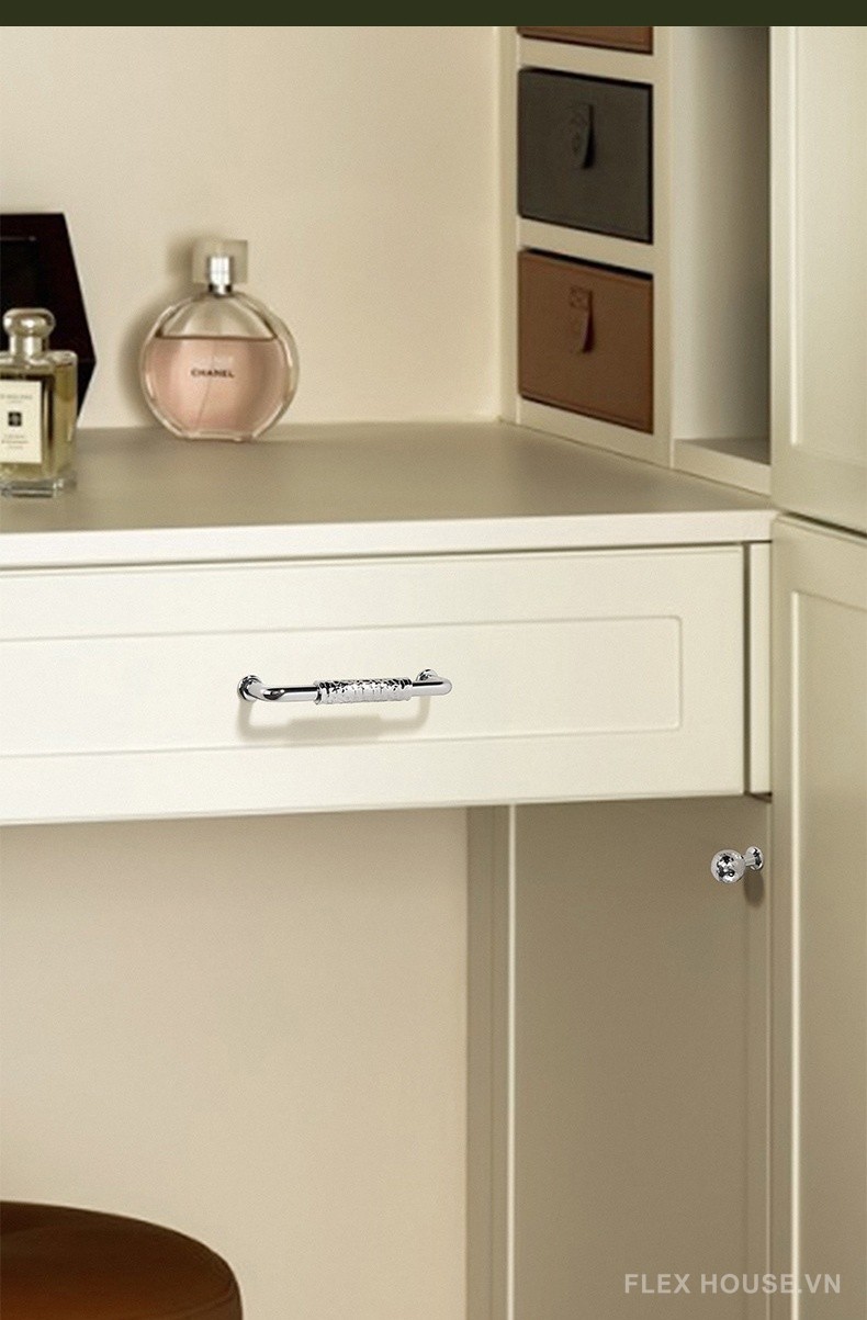 Tay nắm cửa tủ hợp kim mạ Chorme kiểu Pháp CH7068 7