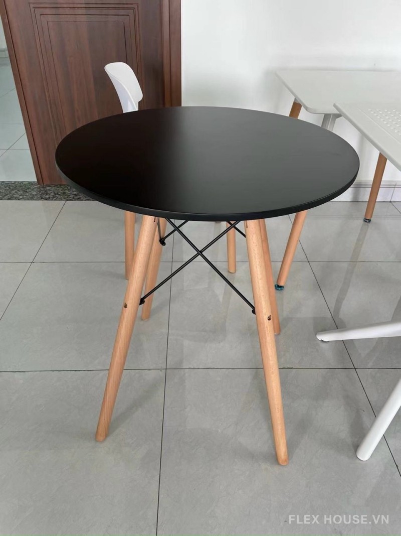 Bàn gỗ hình tròn cao 75cm nghệ thuật tinh tế ST1542A
