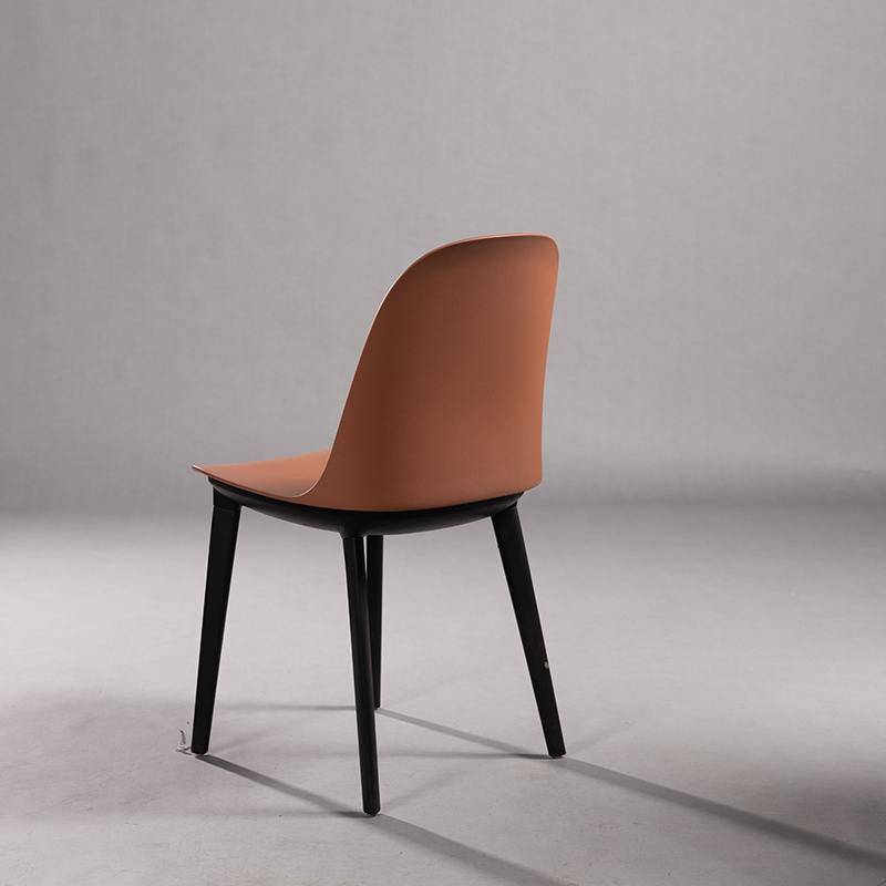 Ghế cà phê ngoài trời bằng nhựa đúc Minimalist GAI51