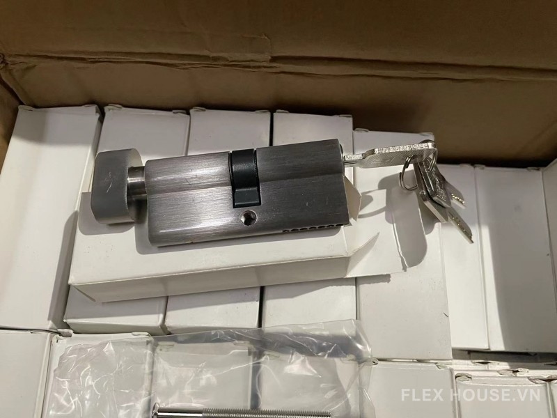 Ruột khóa cửa bằng đồng 10940
