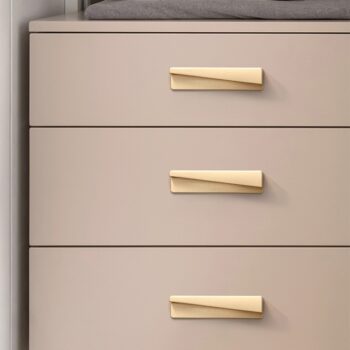 Tay nắm cánh tủ kiểu chéo nghệ thuật sáng tạo CH7556
