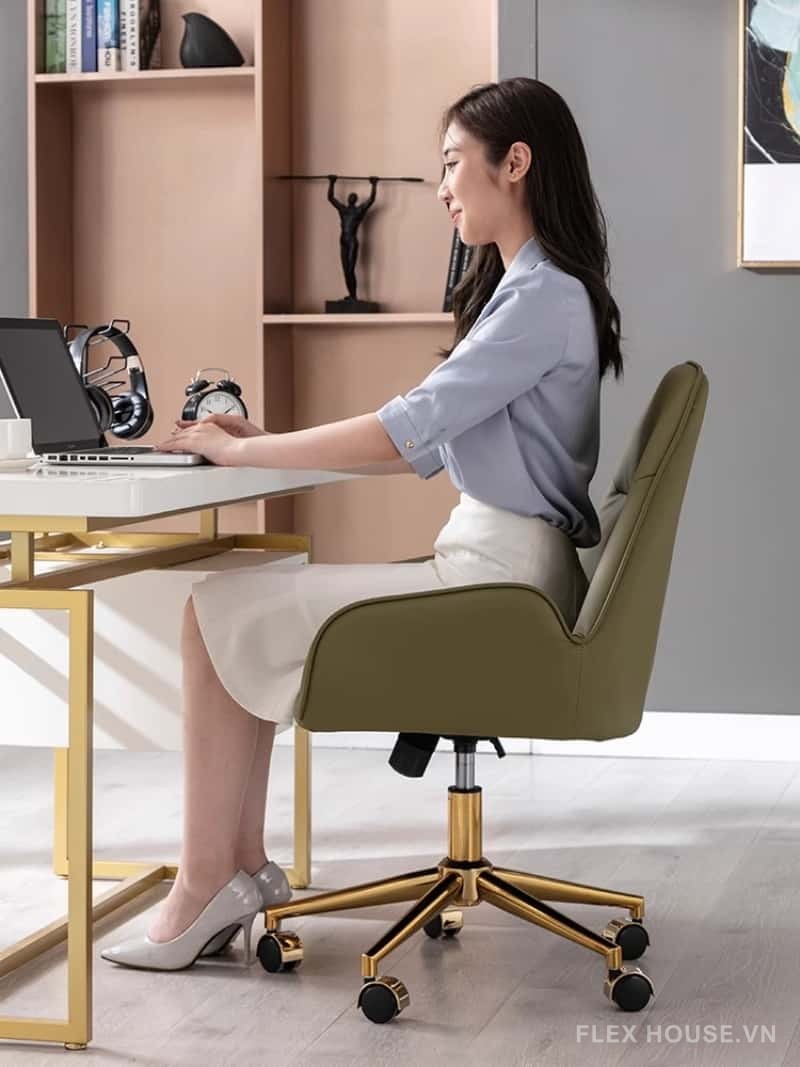 Ghế văn phòng xoay nâng bọc da YS9189