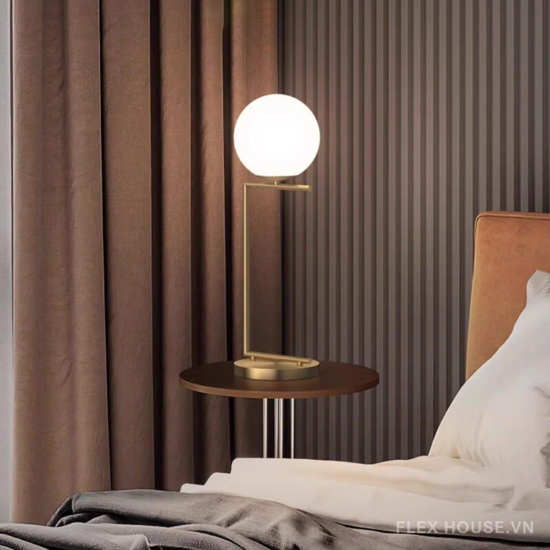Đèn bàn bằng đồng dạng chữ C Minimalism ZHM642 5