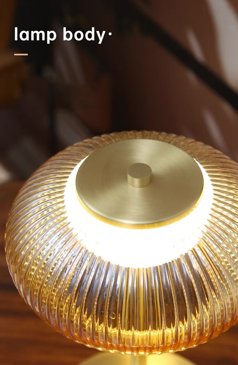 Đèn bàn bằng đồng thủy tinh màu hổ phách ZHM906 9