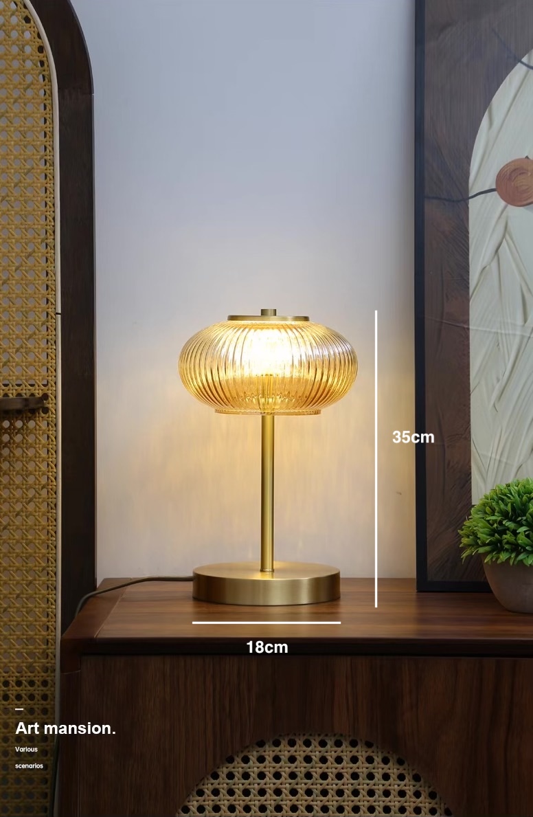 Đèn bàn bằng đồng thủy tinh màu hổ phách ZHM906 11