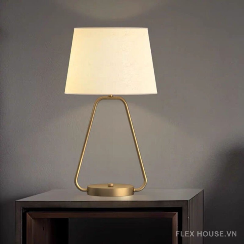 Đèn ngủ bằng đồng thân mỏng vải chụp tinh tế ZHM630 5