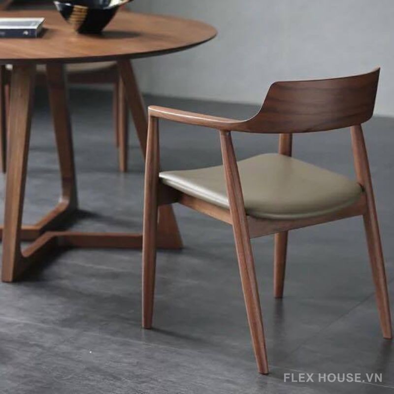 So sánh độ bền giữa ghế gỗ Tần Bì và gỗ Sồi