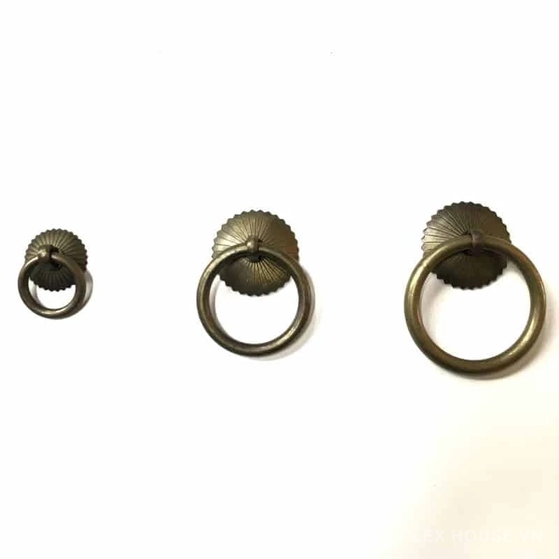 Tay nắm tủ cổ điển bằng đồng LDS8047 4 Tay nắm tủ cổ điển bằng đồng LDS8047 9