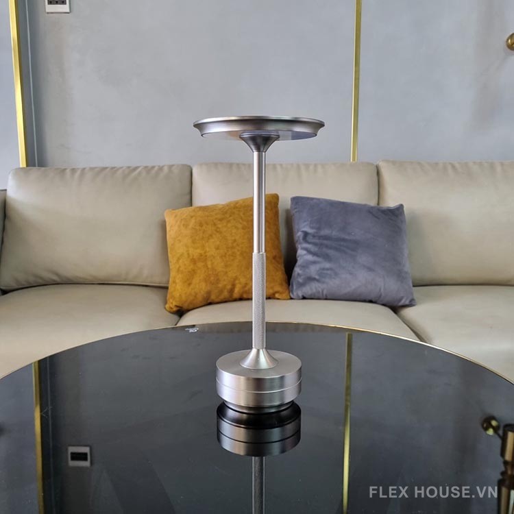 Đèn bàn cảm ứng hiện đại decor không gian DB04 8