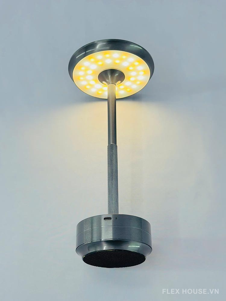 Đèn bàn cảm ứng hiện đại decor không gian DB04 16