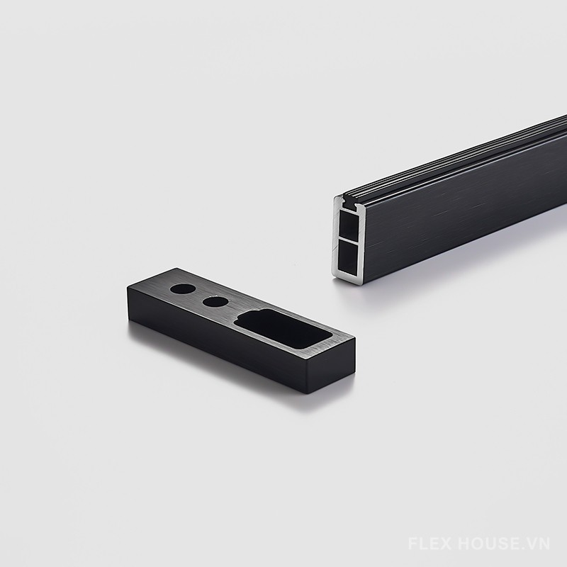 Bas cho suốt treo quần áo tải trọng cao Taura M017 7