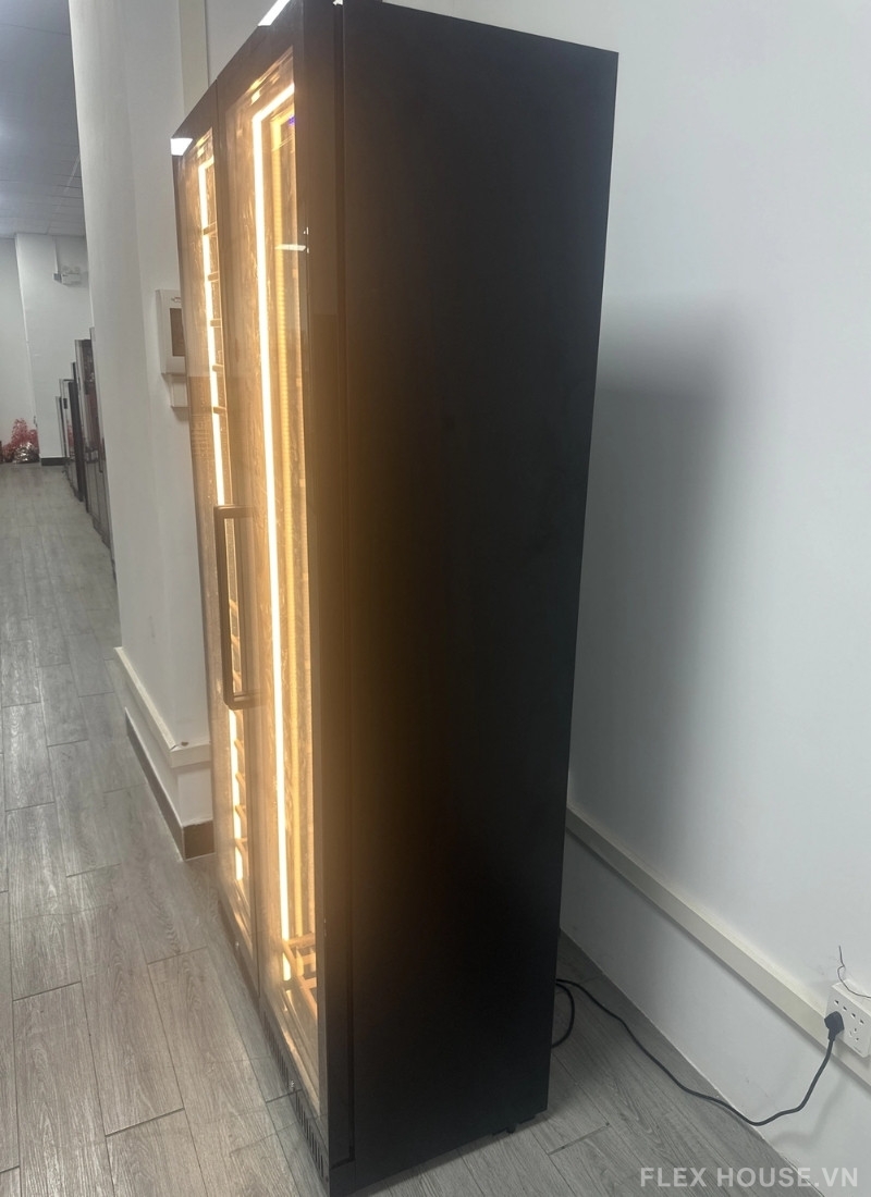Tủ bảo quản rượu vang và trà nhiệt độ kép DW321 7 Tủ bảo quản rượu vang và trà nhiệt độ kép DW321 11