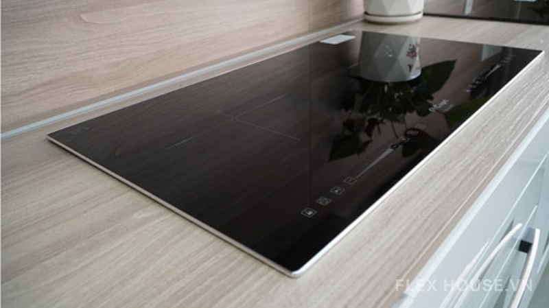 Bếp từ hồng ngoại 2 vùng nấu Capri CR-825KT