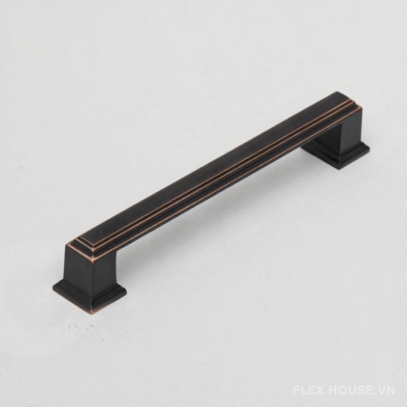 Tay nắm cổ điển cạnh vuông sang trọng Garis GE65 1 Tay nắm cổ điển cạnh vuông sang trọng Garis GE65