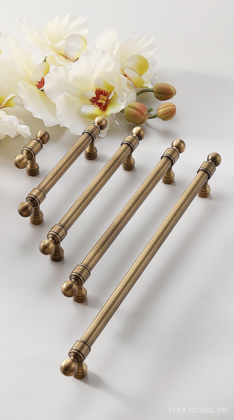 Tay nắm tủ bằng đồng cổ điển kiểu Pháp NSH5246 7