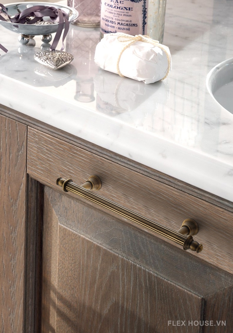 Tay nắm tủ cổ điển bằng đồng kiểu Âu NSH5496CA 9