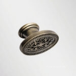 Tay nắm tủ dạng núm oval màu đồng Garis GE62.0