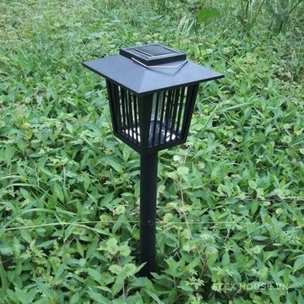 Đèn diệt muỗi NLMT cắm đất vườn thiền SX1057
