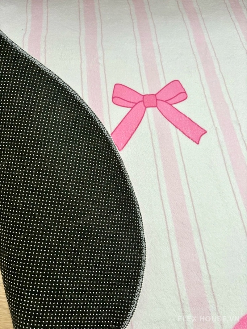 Thảm trải cạnh giường phòng ngủ nơ hồng Girly Chic XF8779 8 Ảnh thực tế XF8779.01