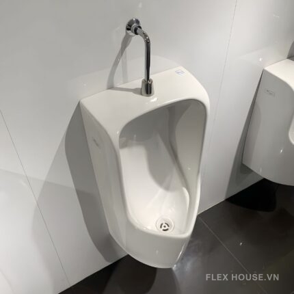 Bồn tiểu nam treo tường men chống bẩn TOTO UT570T