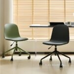 Ghế xoay văn phòng có bánh xe tiện lợi DM25037S