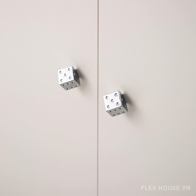 Núm tay nắm tủ đồng hình xúc xắc màu bạc JYJ879 6 Núm tay nắm tủ đồng hình xúc xắc màu bạc JYJ879 11