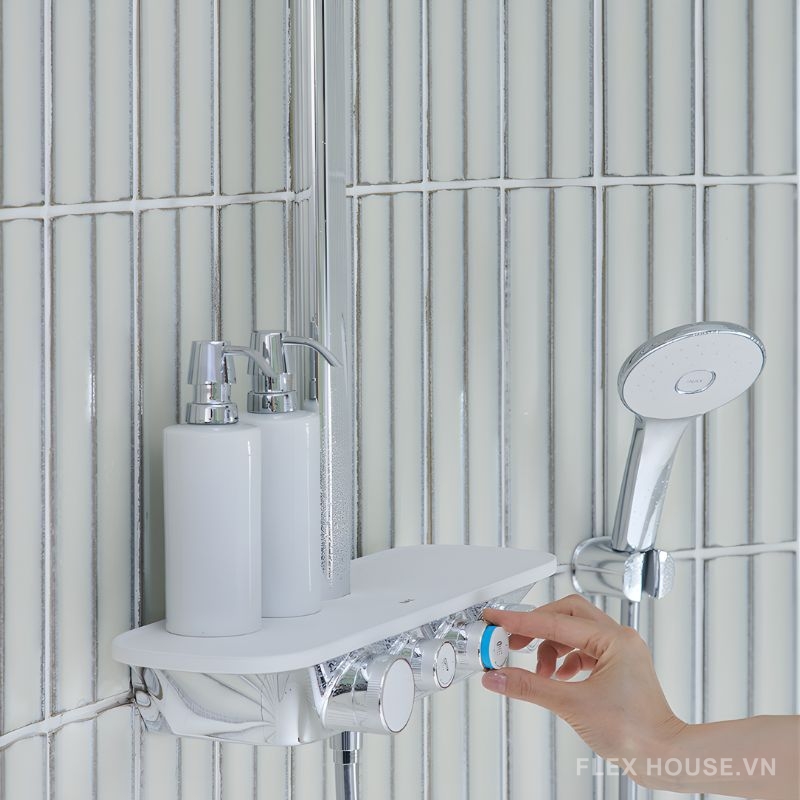 Sen tắm cây nhiệt độ nóng lạnh Inax BFV-655T