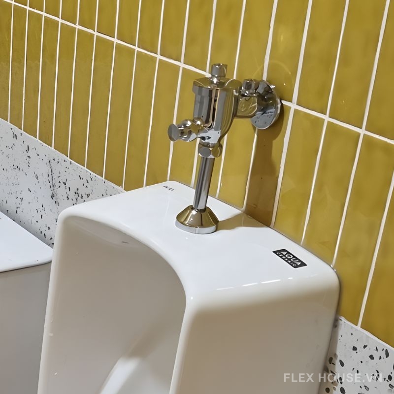 Van xả bồn tiểu nam dạng nhấn ống thẳng Inax UF-7V