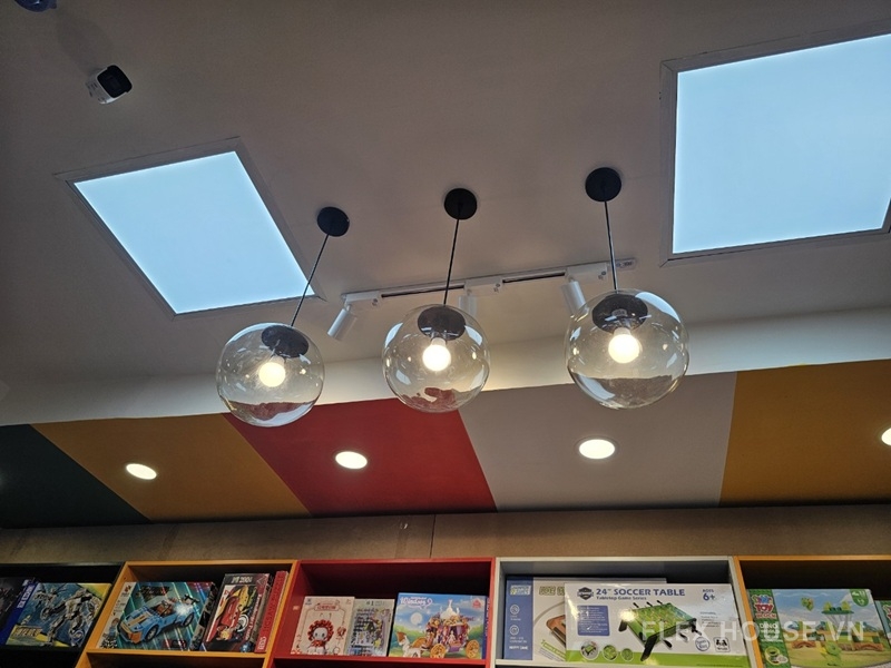 Đèn thả thủy tinh decor phòng khách TT21 4 Đèn thả thủy tinh decor phòng khách TT21