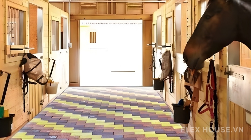 Gạch cao su hạt SBR lát chuồng ngựa GV7938