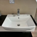 Chậu lavabo rửa mặt bán âm bàn Inax AL-345V