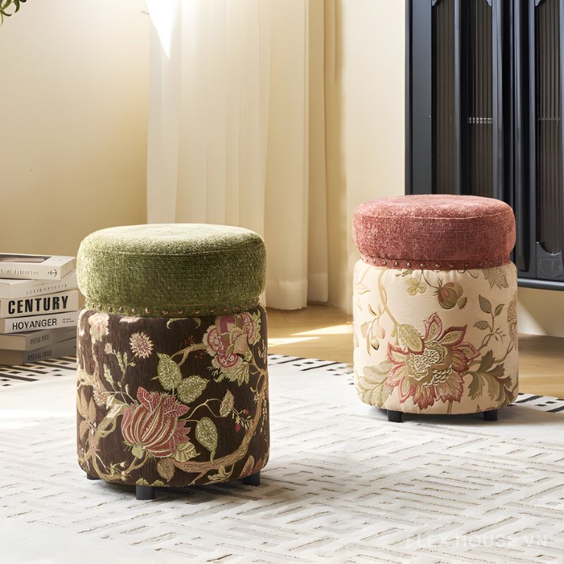 Ghế đôn họa tiết hoa văn phong cách Vintage MK6683 2 Ghế đôn họa tiết hoa văn phong cách Vintage MK6683 3