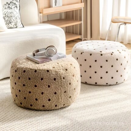 Ghế đôn trang trí họa tiết chấm bi Coquette CJ7611